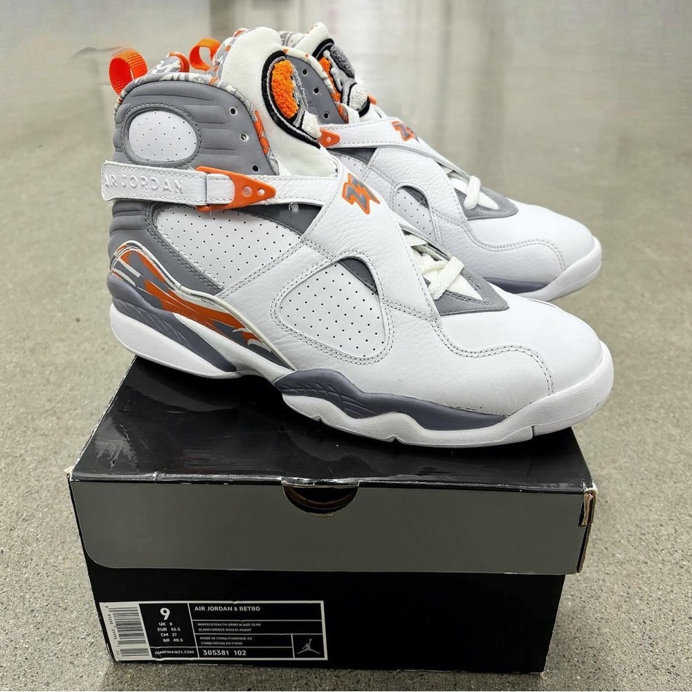 Size 9 - 2007 Air Jordan VIII Retro Stealth Orange Blaze in Deadstock condition.